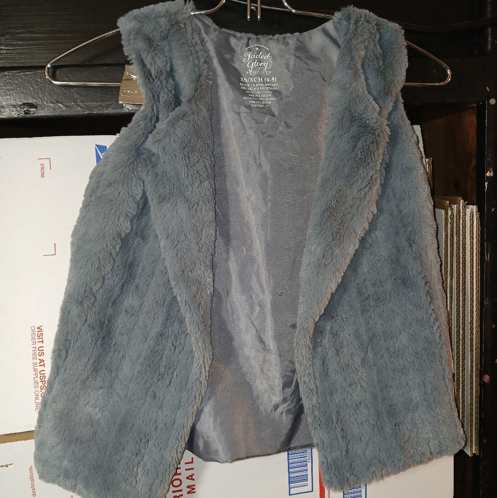 Faded Glory Girls Gray Faux Fur Vest Size XS